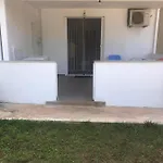 Διαμέρισμα Luxury Seaside House With 2 Bathrooms Εξαμίλιο
