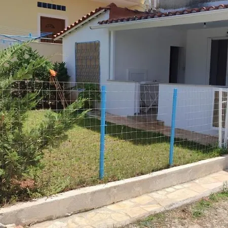 Apartment Luxury Seaside House With 2 Bathrooms