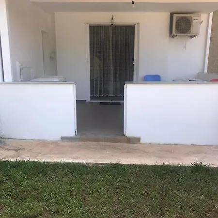 아파트 Seaside House With 2 Bathrooms - Ronaldo 사밀