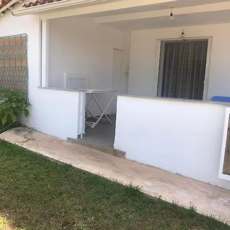 Seaside House With 2 Bathrooms - Ronaldo *