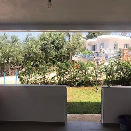Luxury Seaside House With 2 Bathrooms * Ksamil