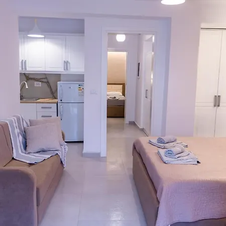 Apartman Seaside House With 2 Bathrooms - Ronaldo Ksamil