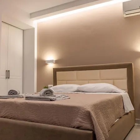 Luxury Seaside House With 2 Bathrooms Ksamil