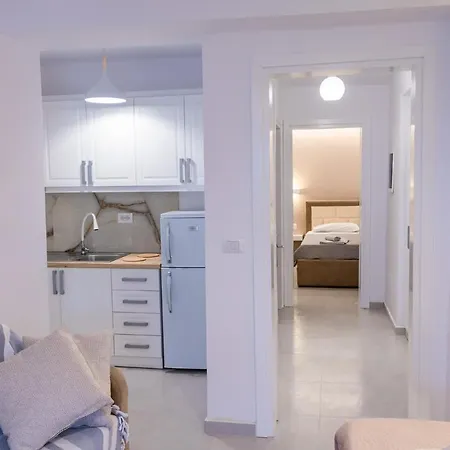 Luxury Seaside House With 2 Bathrooms Apartment Ksamil