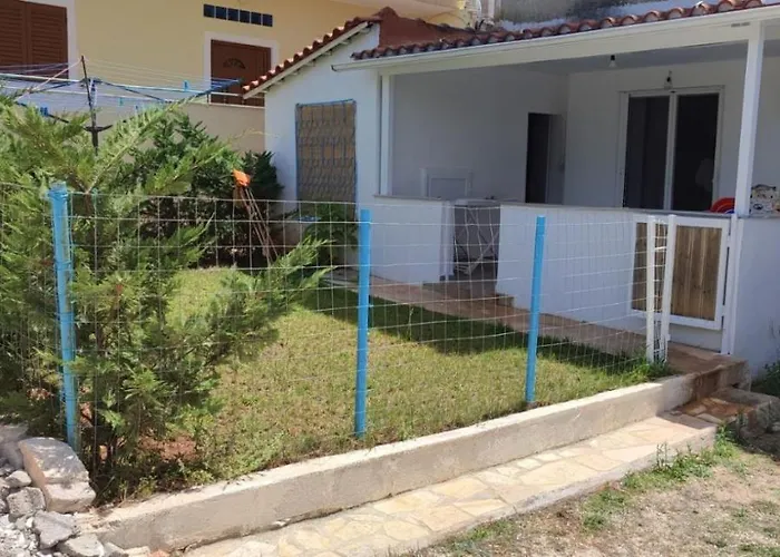 Apartment Luxury Seaside House With 2 Bathrooms