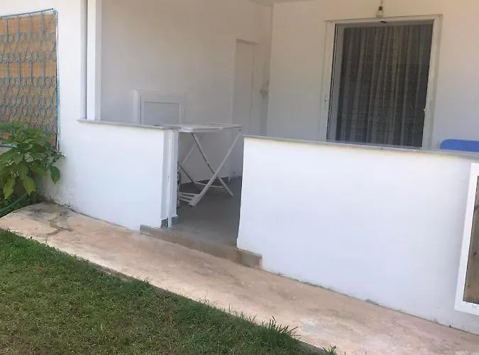 Luxury Seaside House With 2 Bathrooms *